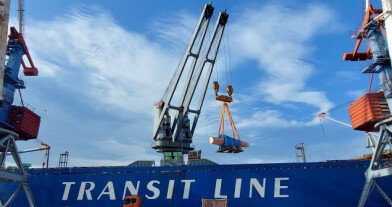 Компания «Транзит» осуществляет перевозку тяжелых грузов