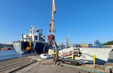 Транзит продолжает выполнять вывоз блоков и блочных поставок с использованием флэтов, Опен Топов и хайкьюб контейнеров в условиях повышенного спроса на рынке